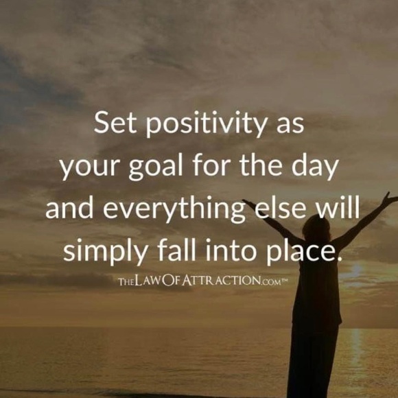 Enjoy life always 🎉🎆🗯😊🙏🙋‍♂️🎈 - Picture 5 of 13